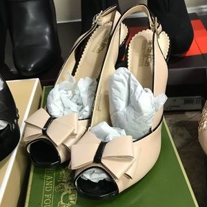 Coach and four sling back heel